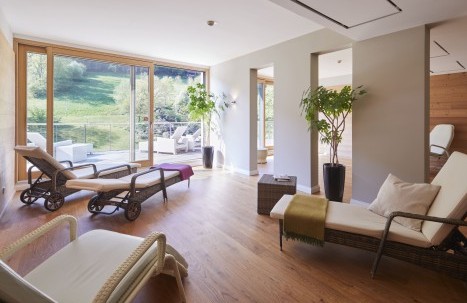 Bad_Teinach_Spa_001-min