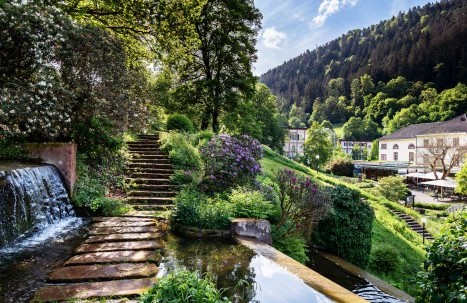 20240514_Hotel-Therme_Lutz-Sternstein-1231_sRGB_small