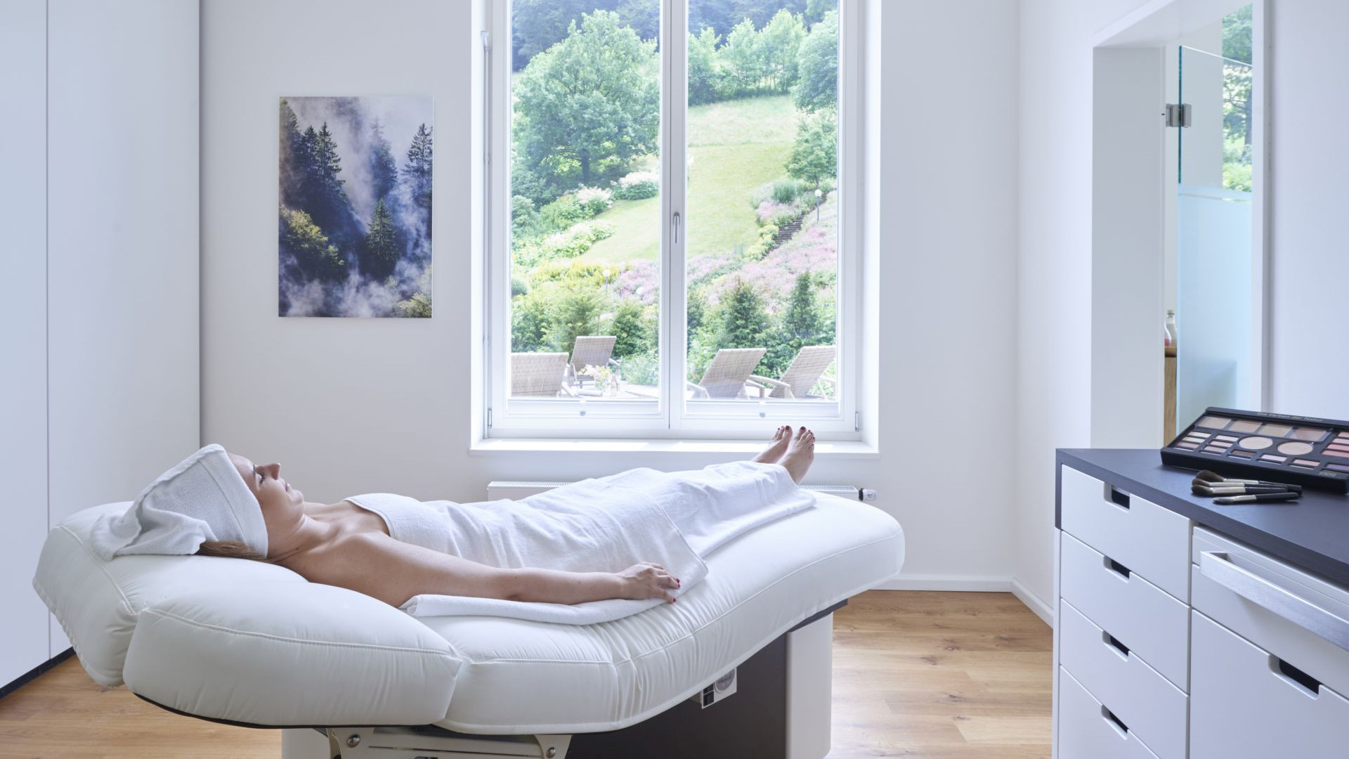 060319_HotelThermeTeinach_Börlind_Natural Beauty Spa_Behandlungszimmer